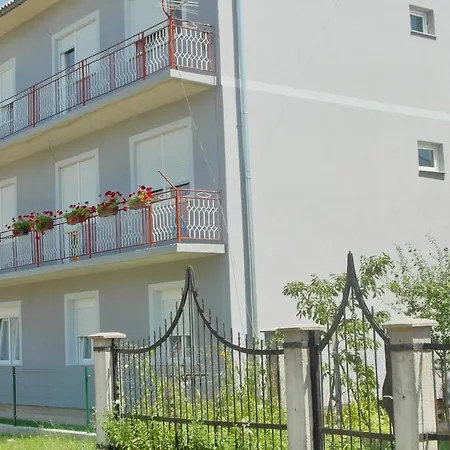 Apartmán Tina Gračac